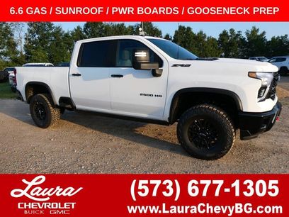 New 2026 Chevrolet Silverado 2500 ZR2 w/ LPO, Dark Essentials Package