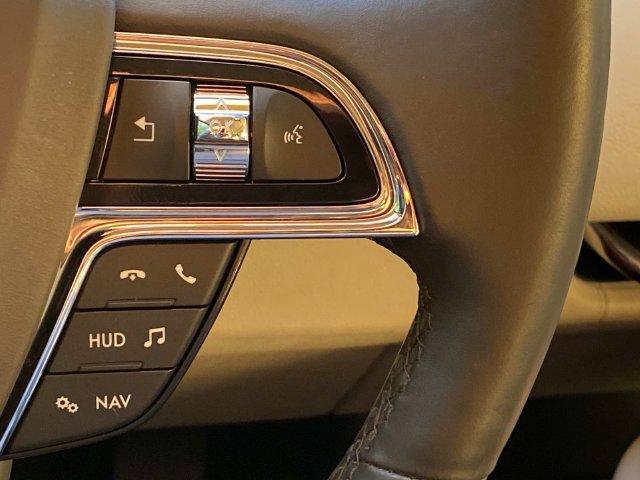 Used 2020 Lincoln Navigator Reserve w/ Luxury Package AWD/4WD image 21