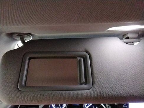 Used 2024 Toyota Camry SE image 79