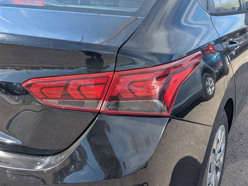 Used 2019 Hyundai Accent SE image 5