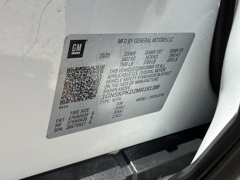 Used 2021 Chevrolet Tahoe Z71 w/ Z71 Signature Package image 26