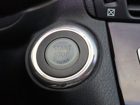 Used 2015 INFINITI Q70 L 3.7 image 29