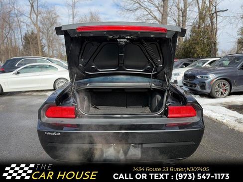 Used 2009 Dodge Challenger SRT8 w/ SRT Option Group II image 17