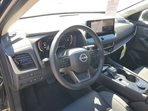 New 2026 Nissan Rogue Platinum AWD/4WD image 14