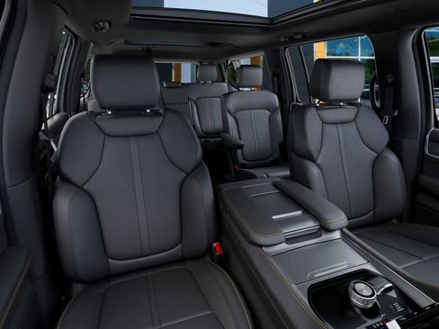 New 2026 Jeep Grand Wagoneer L 4WD image 16
