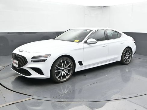 Used 2026 Genesis G70 2.5T RWD image 8