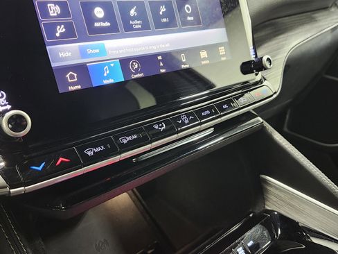 Used 2023 Jeep Wagoneer Series II image 37