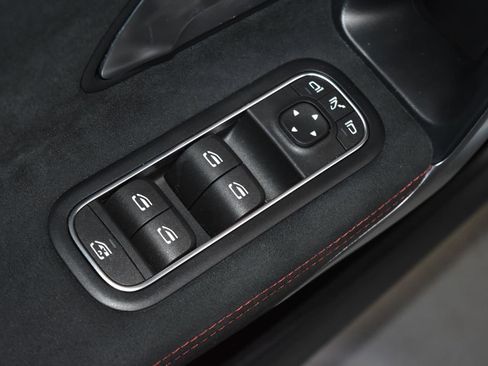 Certified 2025 Mercedes-Benz CLA 250 4MATIC image 6