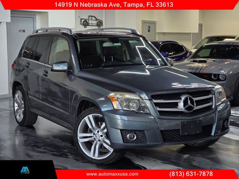 Used 2012 Mercedes-Benz GLK 350 4MATIC w/ Premium 1 Pkg image 2