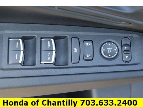 Certified 2025 Honda Accord SE image 23