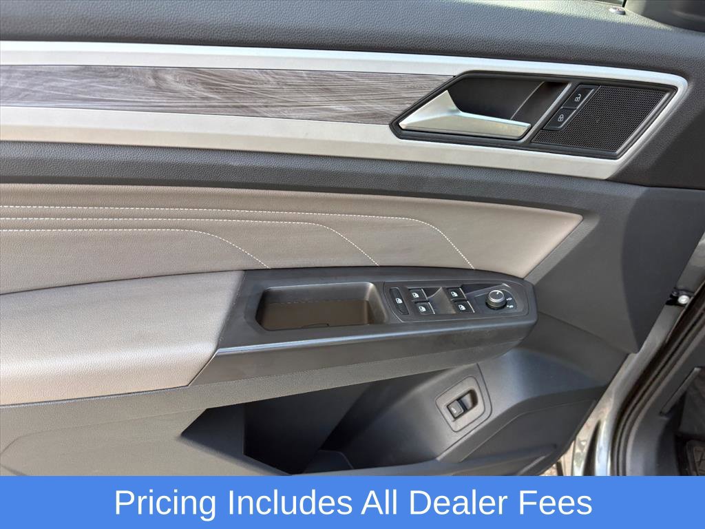 Used 2023 Volkswagen Atlas Cross Sport SE FWD image 22