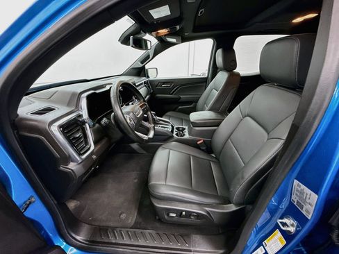 Used 2024 GMC Canyon Elevation w/ Elevation Premium Package RWD image 13