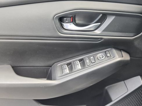 Certified 2023 Honda Accord EX image 25