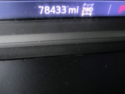 Used 2020 GMC Sierra 1500 SLT w/ X31 Off-Road Package image 33