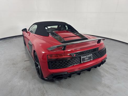 Used 2023 Audi R8 V10 performance w/ Carbon Exterior Package RWD image 29