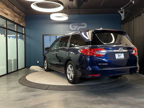 Used 2019 Honda Odyssey EX image 5