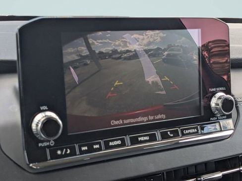 Used 2022 Mitsubishi Outlander ES image 19