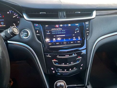 Used 2016 Cadillac XTS Luxury image 16