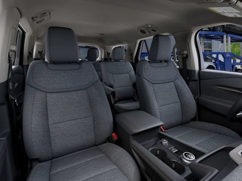 New 2027 Ford Explorer Active RWD image 10
