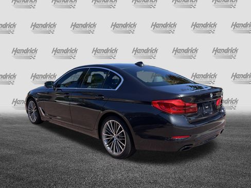 Used 2019 BMW 540i w/ Luxury Seating Package RWD image 8