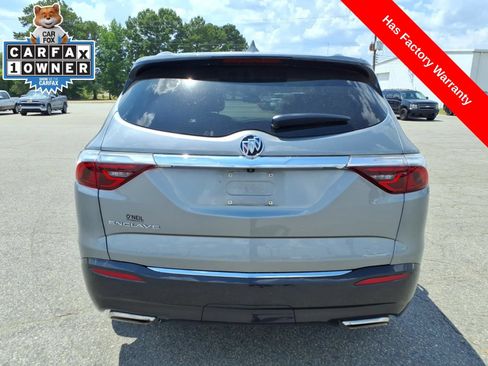 Used 2023 Buick Enclave Essence w/ Experience Buick Package FWD image 4