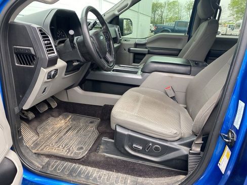 Used 2016 Ford F150 XLT w/ Equipment Group 302A Luxury image 13