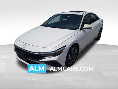 Used 2025 Hyundai Elantra SEL