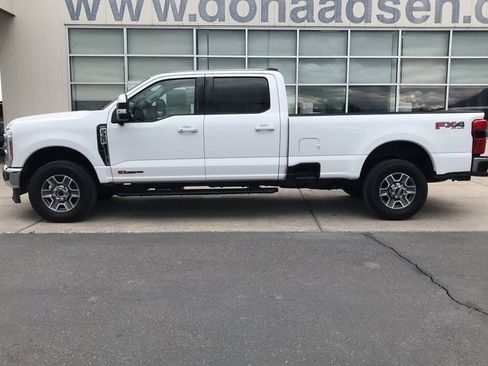 Certified 2023 Ford F350 Lariat w/ FX4 Off-Road Package image 4