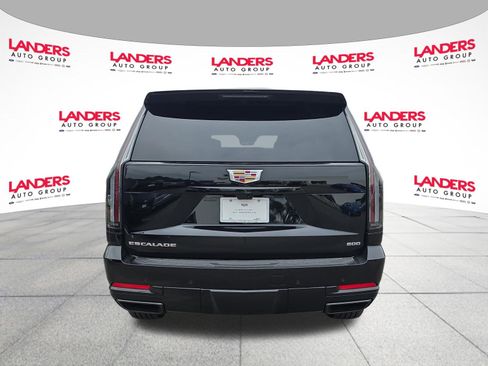 Used 2026 Cadillac Escalade Platinum Sport AWD/4WD image 4