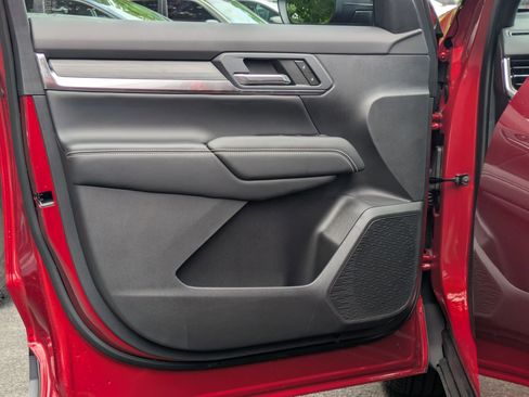 New 2026 GMC Terrain Elevation w/ LPO, Floor Liner Package image 11