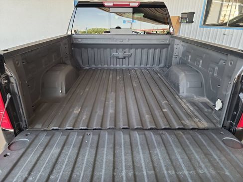 Used 2024 Chevrolet Silverado 1500 LT AWD/4WD image 41
