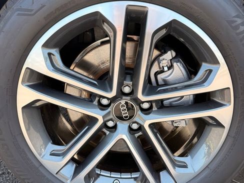Used 2026 Audi Q5 Premium AWD/4WD image 28