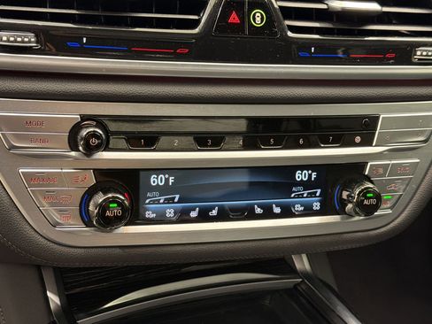 Used 2022 BMW 740i w/ M Sport Package RWD image 18