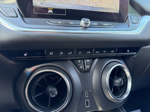 Used 2023 Chevrolet Blazer LT w/ Convenience Package image 28