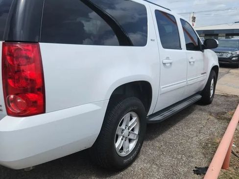 Used 2014 GMC Yukon XL SLT RWD image 4