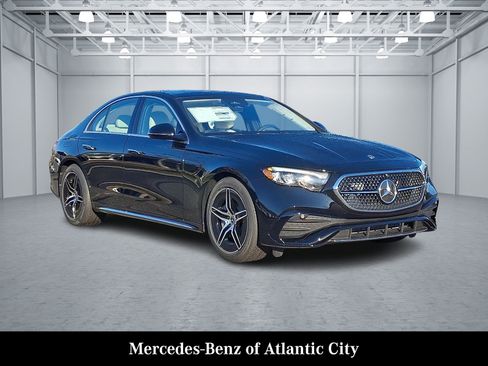 New 2026 Mercedes-Benz E 450 4MATIC Sedan image 1