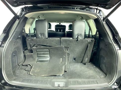 Used 2020 Nissan Pathfinder SL image 32