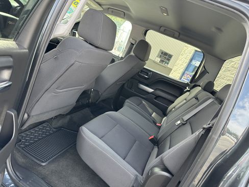 Used 2018 Chevrolet Silverado 1500 LT w/ All Star Edition image 11