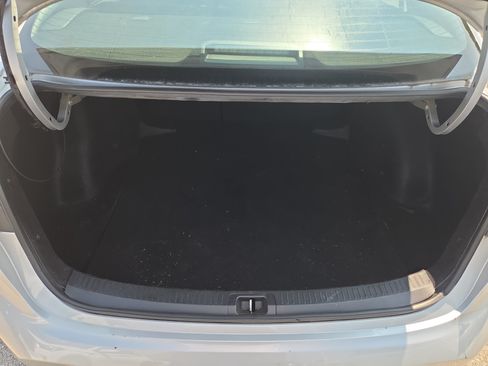 Used 2024 Toyota Corolla LE FWD image 9