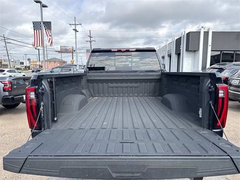 Used 2024 GMC Sierra 2500 Denali Ultimate image 10