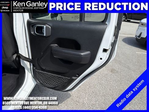 Used 2018 Jeep Wrangler Unlimited Sport S AWD/4WD image 21