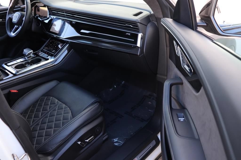 Used 2023 Audi SQ8 Prestige AWD/4WD image 30