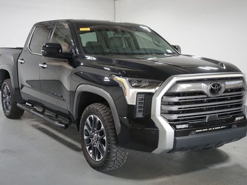 Used 2024 Toyota Tundra Limited image 3