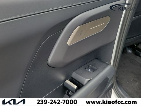 New 2027 Kia Telluride LX FWD image 12