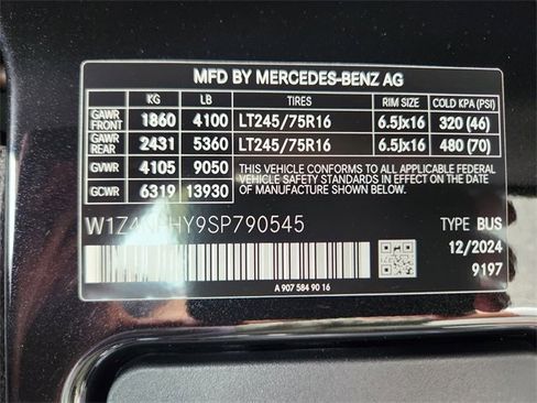 New 2025 Mercedes-Benz Sprinter 2500 image 22