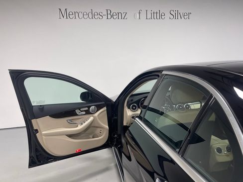 Used 2019 Mercedes-Benz C 300 4MATIC Sedan image 17