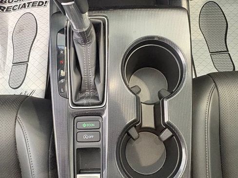 Used 2024 Honda Civic EX-L image 19