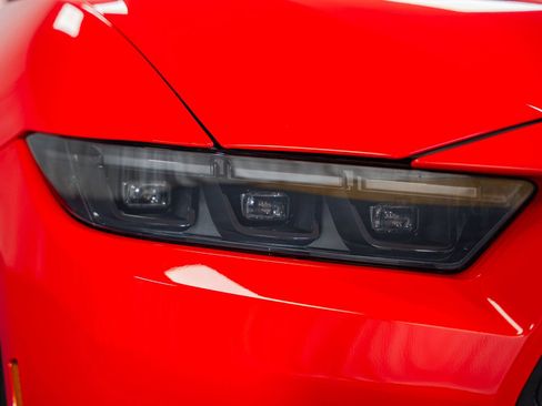 Certified 2025 Ford Mustang Premium image 13