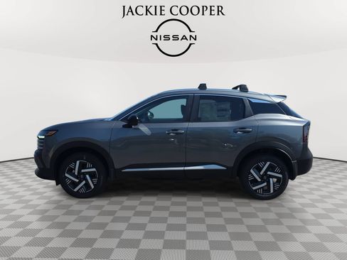 New 2027 Nissan Kicks SV w/ Cold Weather Package FWD image 8