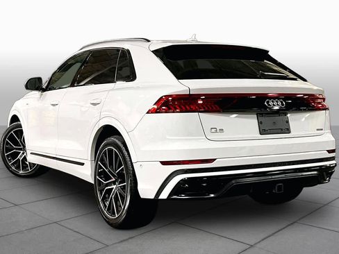 Used 2023 Audi Q8 Prestige AWD/4WD image 12
